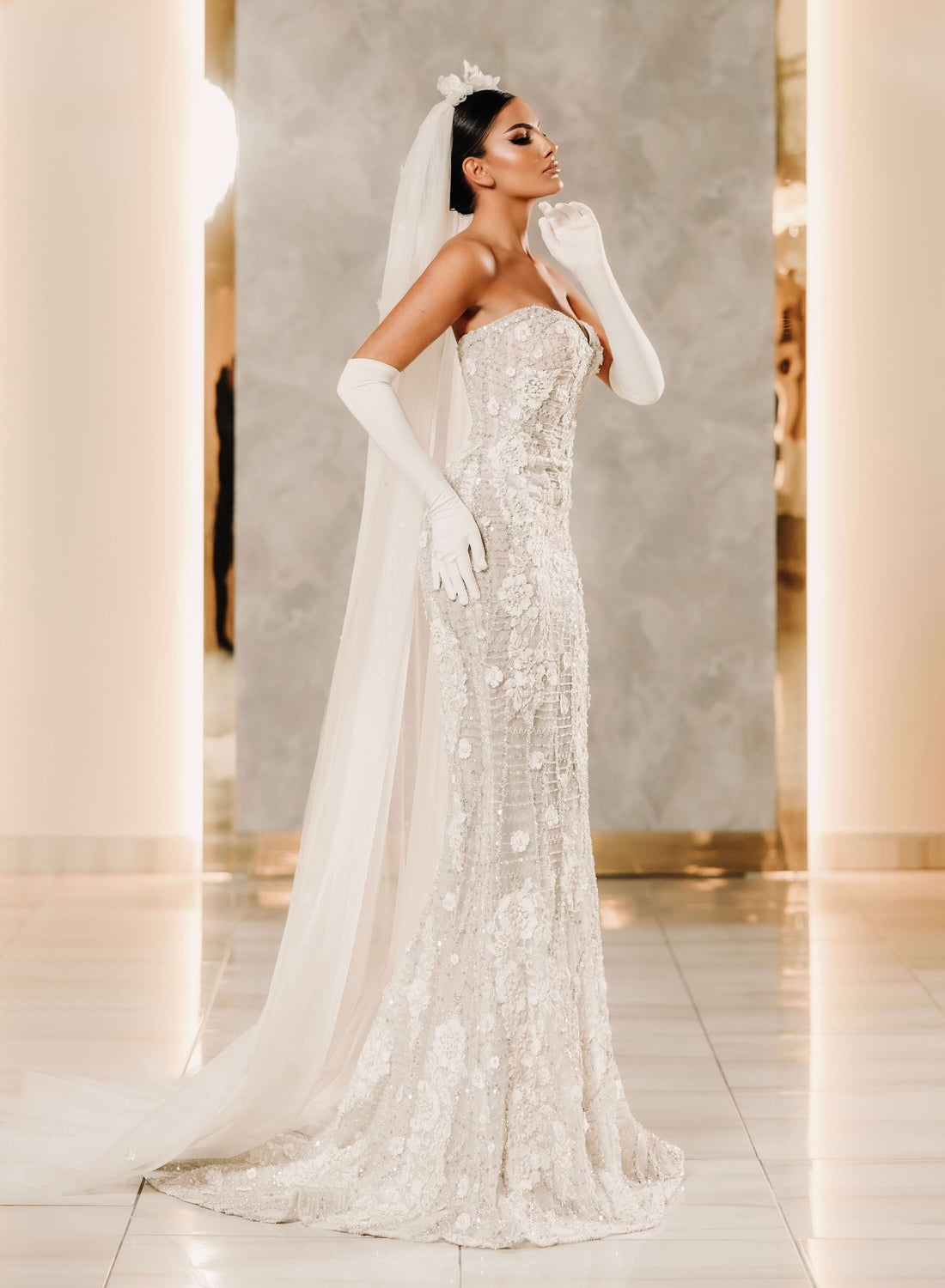 LUNARIA WEDDING DRESS KUJTA & MERI LUNARIA WEDDING DRESS KUJTA & MERI