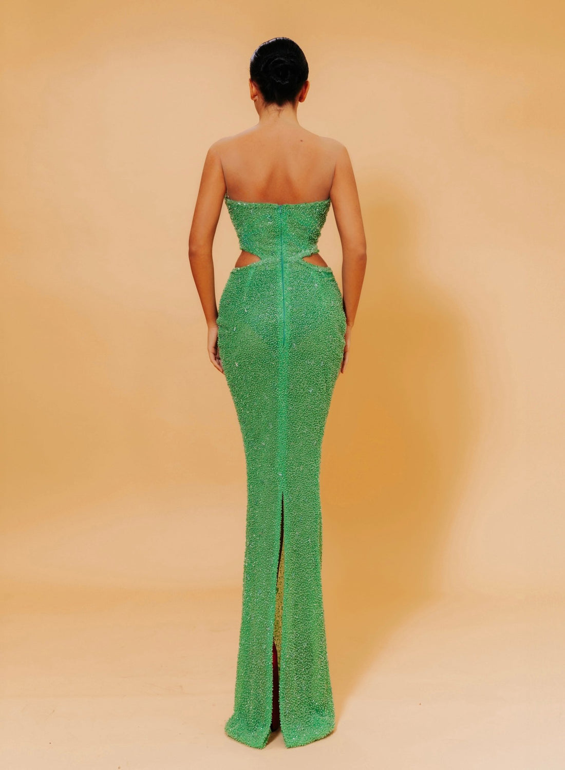 EMERALD ILLUSION HAUTE COUTURE DRESS KUJTA & MERI EMERALD ILLUSION HAUTE COUTURE DRESS KUJTA & MERI