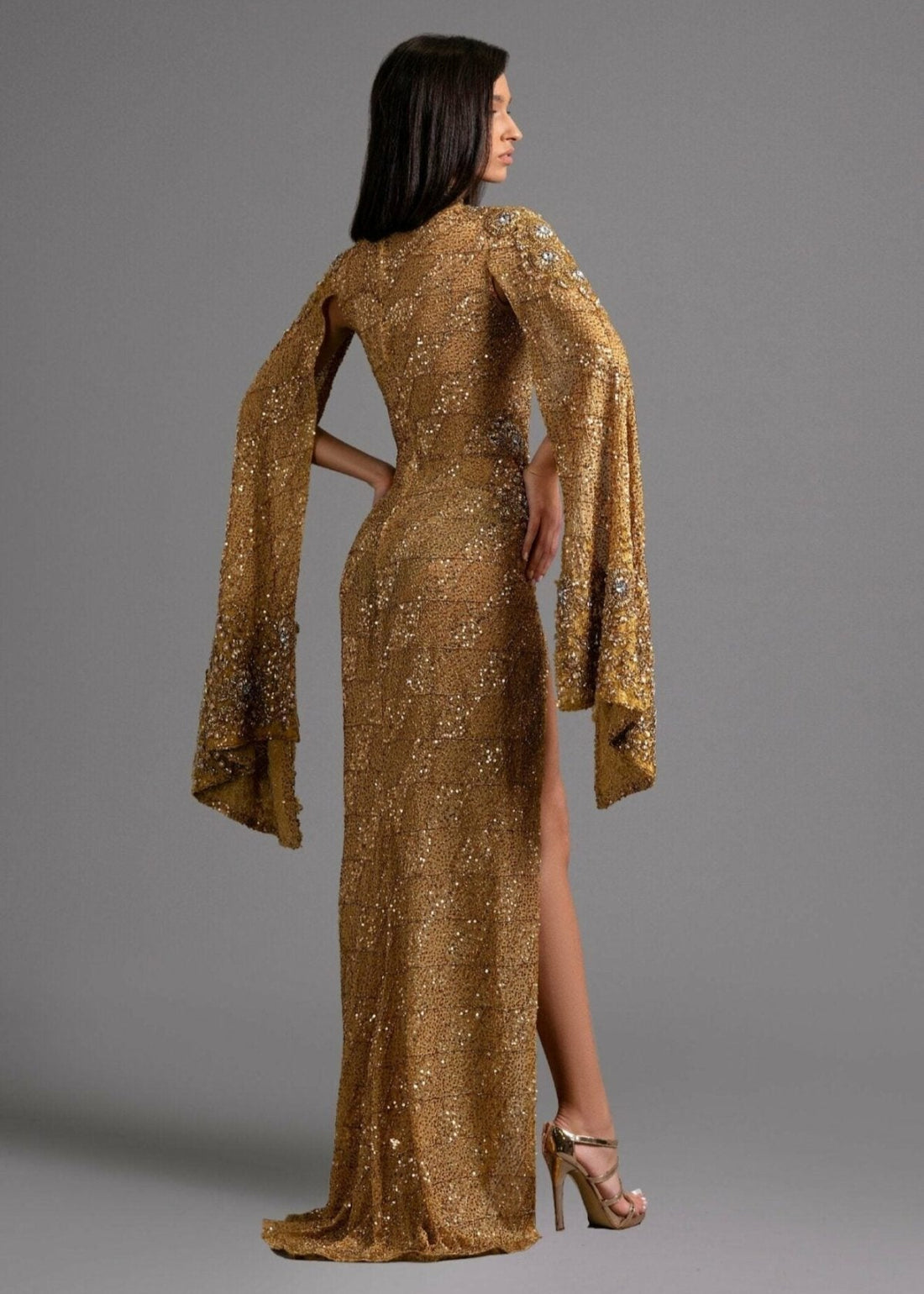 Golden High-Slit Dress with Cape Sleeves KUJTA & MERI Golden High-Slit Dress with Cape Sleeves KUJTA & MERI