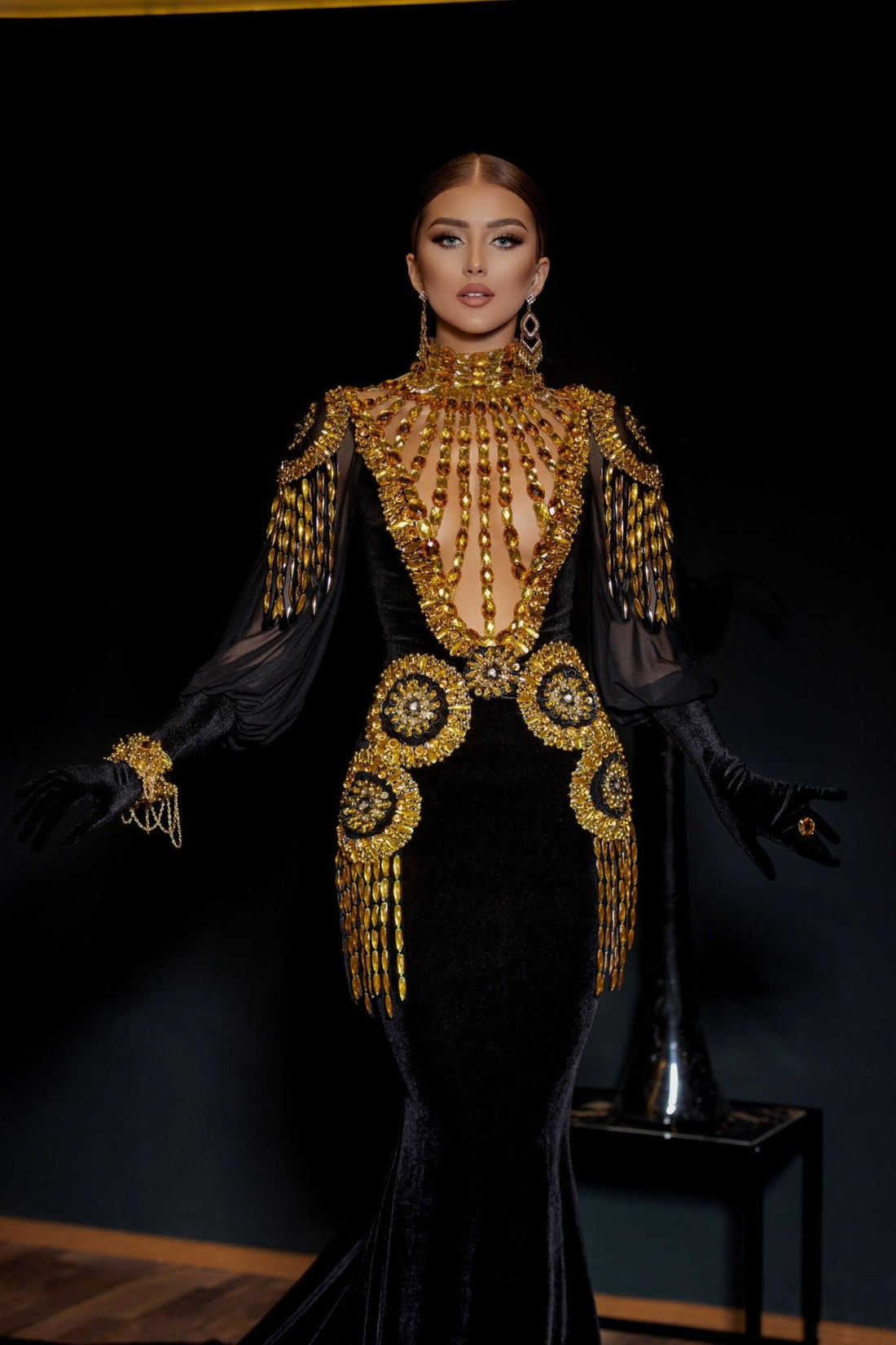 Opulent Black Velvet Gown with Golden Embellishments M Opulent Black Velvet Gown with Golden Embellishments M