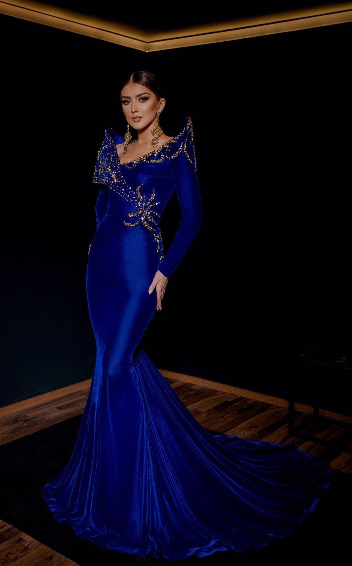 Royal Blue Long-Sleeve Dress M