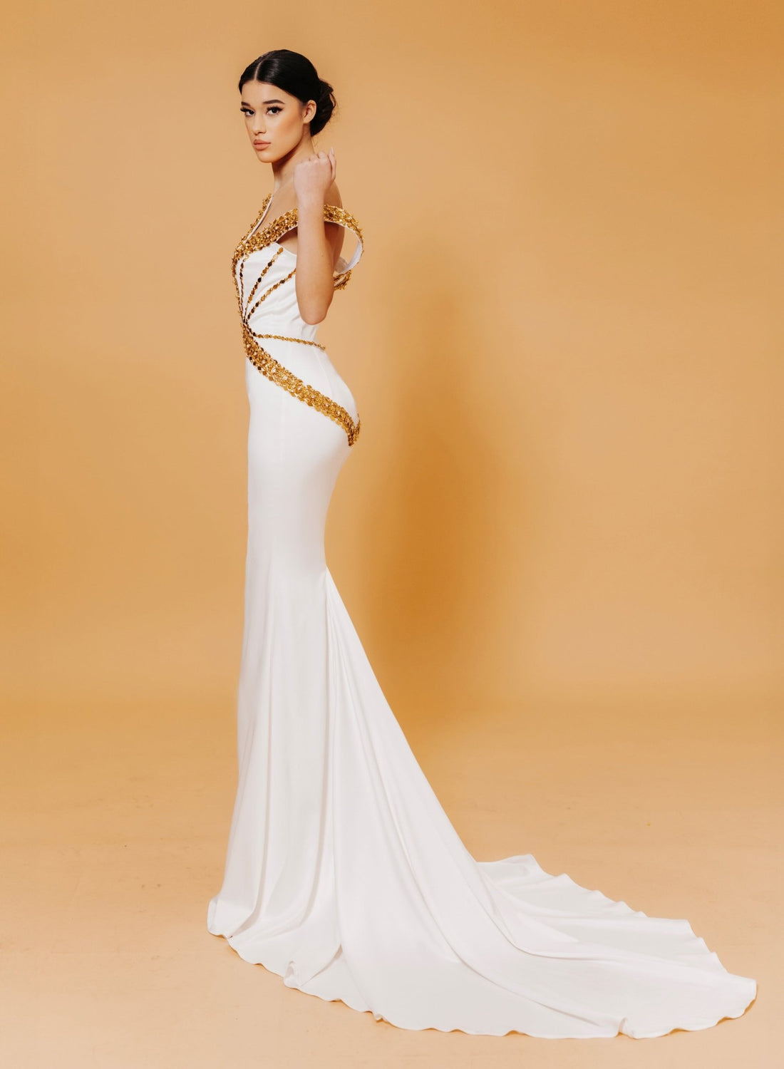 White Satin Mermaid Dress with Gold EMBLISHEMENTS XXL White Satin Mermaid Dress with Gold EMBLISHEMENTS XXL
